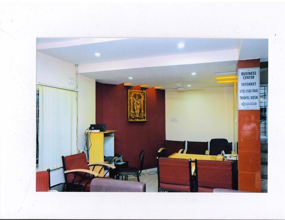 Hotel Padmini Residency Hyderabad Esterno foto