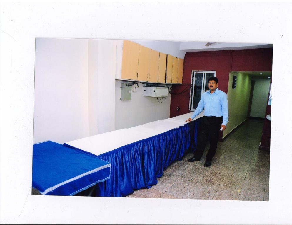 Hotel Padmini Residency Hyderabad Esterno foto