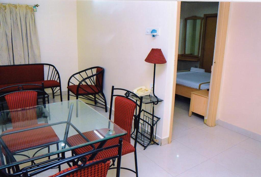 Hotel Padmini Residency Hyderabad Esterno foto