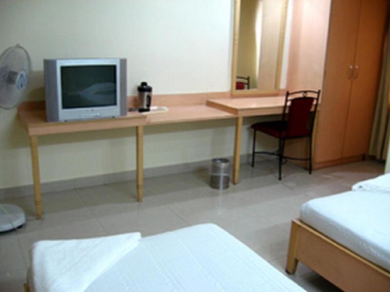 Hotel Padmini Residency Hyderabad Esterno foto