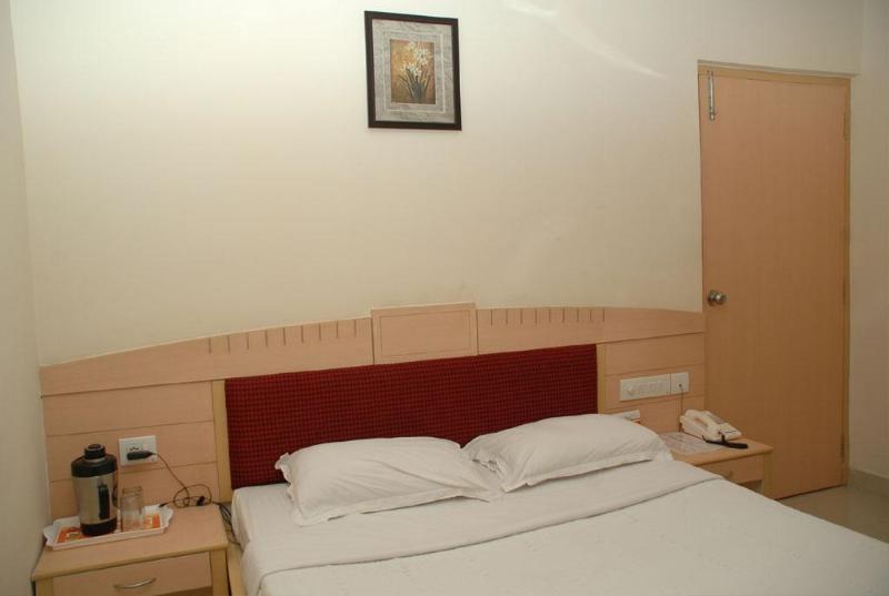 Hotel Padmini Residency Hyderabad Esterno foto
