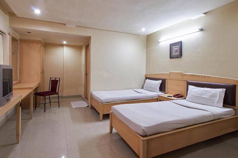 Hotel Padmini Residency Hyderabad Esterno foto